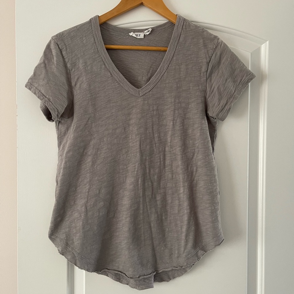 Wilt gray c neck tee